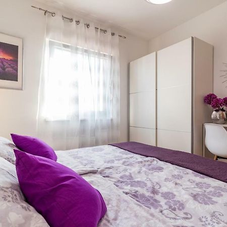 Apartment Pula Relax المظهر الخارجي الصورة