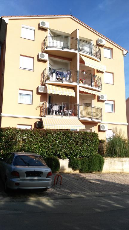 Apartment Pula Relax المظهر الخارجي الصورة