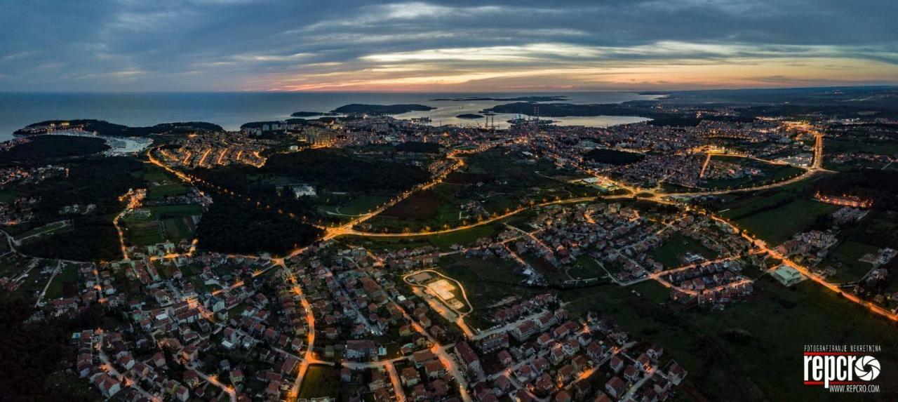 Apartment Pula Relax المظهر الخارجي الصورة